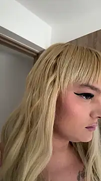 Snapshot of ScarletThompsonx chatting on 02.01.26 ScarletThompsonx online show from 02.01.26