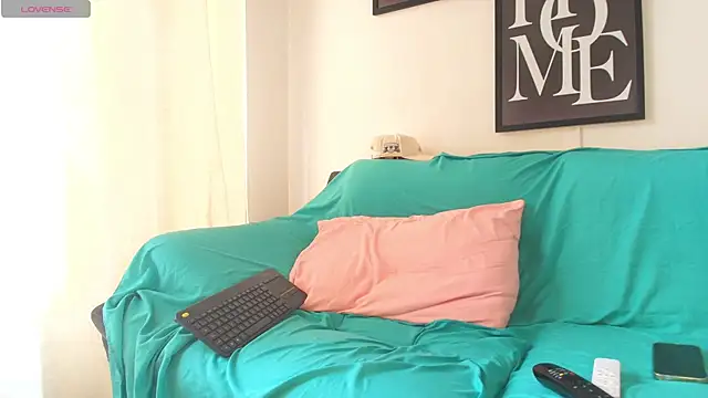 Snapshot of thomyafar chatting on 03.07.25 thomyafar online show from 03.07.25