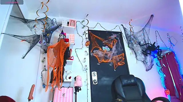 samantha pagniini online show from 10.15.25