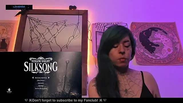 Hisato111 online show from 10.25.25