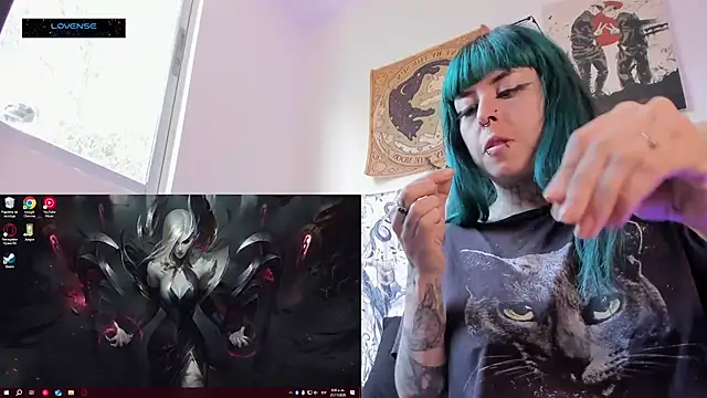 Hisato111 online show from 11.21.25