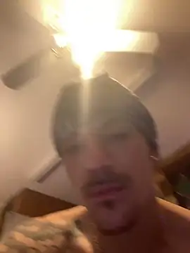 Polaroid White online show from 11.03.25