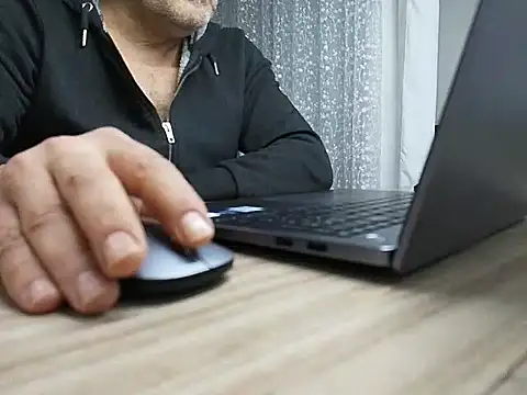 Snapshot of alykemylove01 chatting on 02.25.25 alykemylove01 online show from 02.25.25