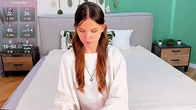 Amber Rogers online show from 10.08.25