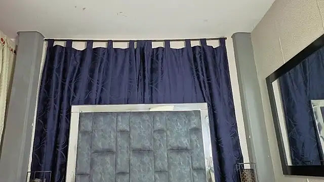 Effie cooper online show from 10.05.25