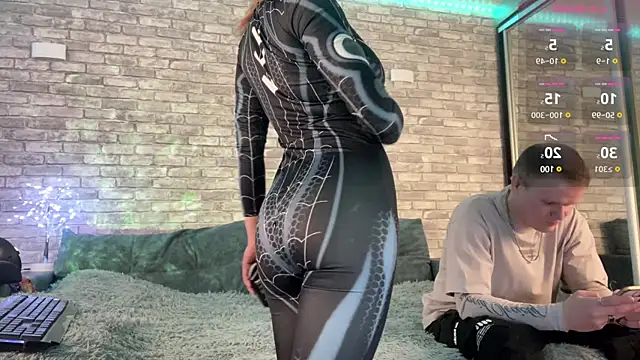 Snapshot of Under_lord chatting on 02.22.25 Under lord online show from 02.22.25