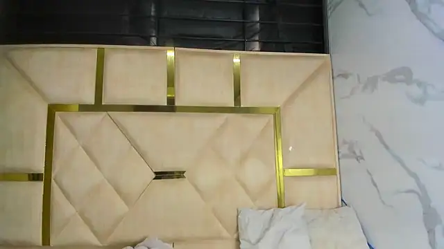 Kendall 6669 online show from 11.19.25