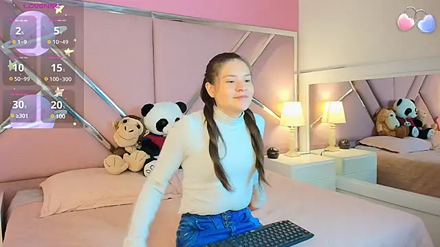 Emilybennett  online show from 02.27.25