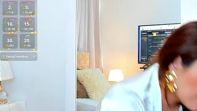 Snapshot of isabellarous- chatting on 09.29.25 isabellarous- online show from 09.29.25