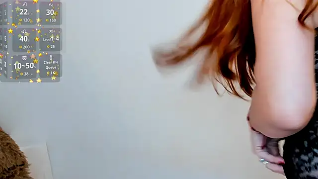 Snapshot of isabellarous- chatting on 10.11.25 isabellarous- online show from 10.11.25