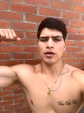 MaxxxSteil online show from 10.17.25