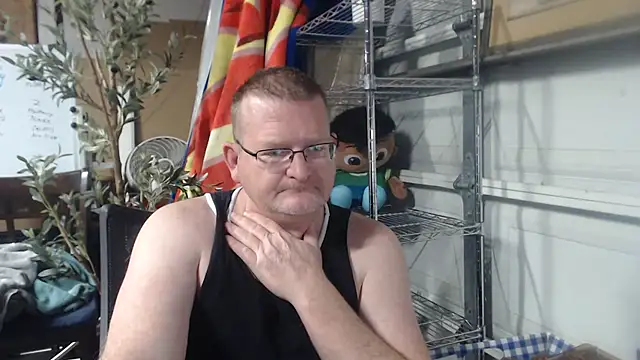 Randomoldguy615 online show from 03.15.25