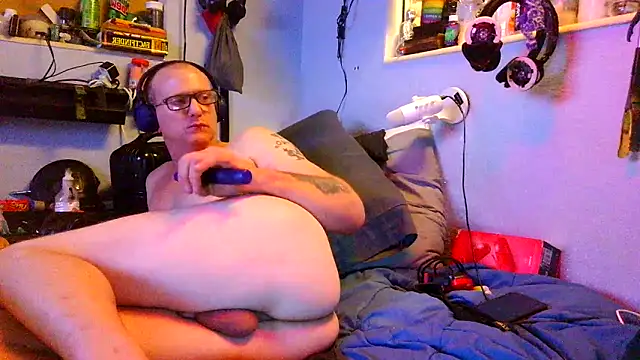 Snapshot of PornStro921 chatting on 03.21.26 PornStro921 online show from 03.21.26