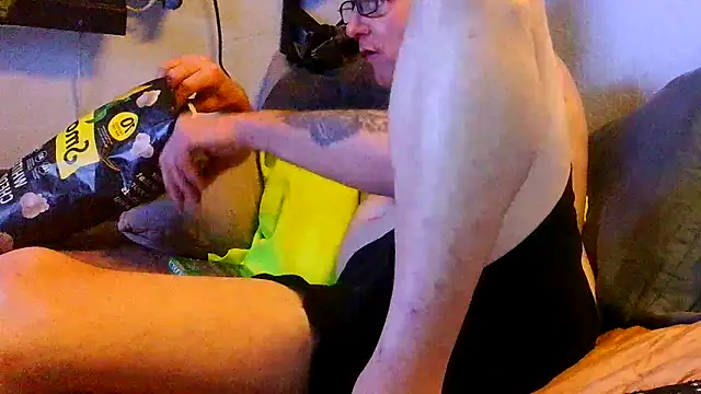 Snapshot of PornStro921 chatting on 03.24.26 PornStro921 online show from 03.24.26