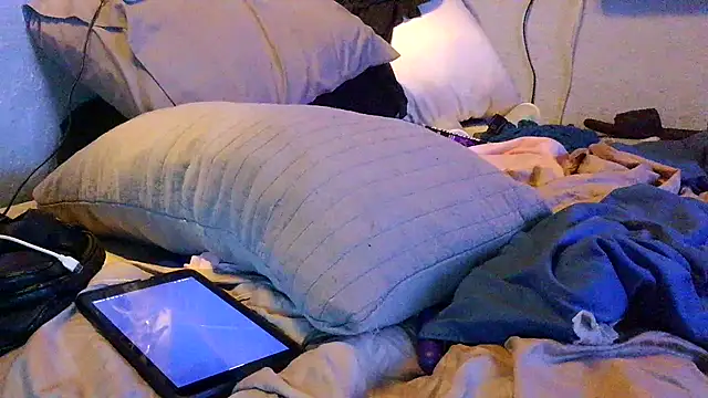 Snapshot of PornStro921 chatting on 04.06.26 PornStro921 online show from 04.06.26