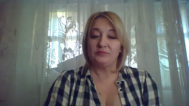 ArielXLoveresss online show from 02.26.25