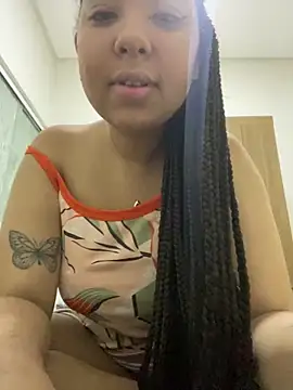 KiaraCut online show from 06.02.26