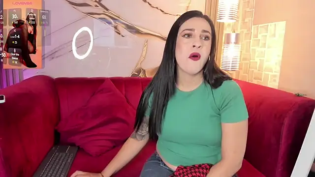 Bella williamss  online show from 11.11.25