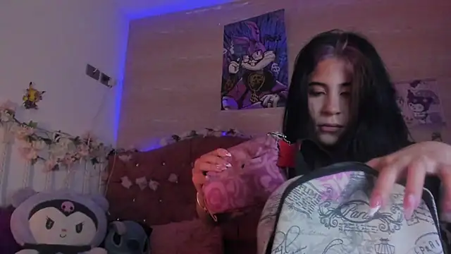 Snapshot of Minami_Nakamura chatting on 09.25.25 Minami Nakamura online show from 09.25.25