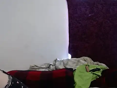 Snapshot of Hotmodel1984 chatting on 02.13.25 Hotmodel1984 online show from 02.13.25