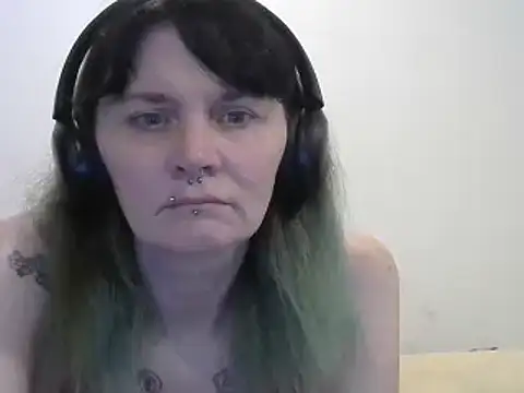 Hotmodel1984 online show from 04.08.26