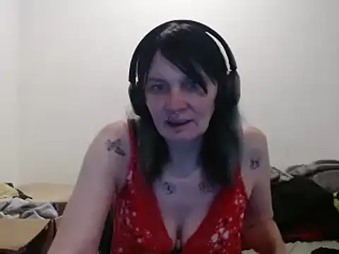 Hotmodel1984 online show from 07.01.26