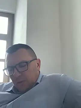 Mike8523 online show from 01.18.26