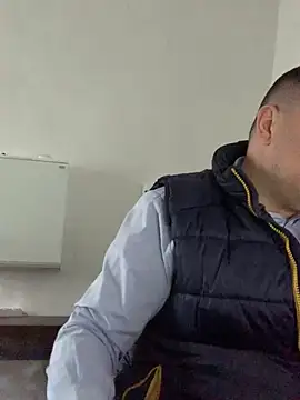 Mike8523 online show from 04.07.26