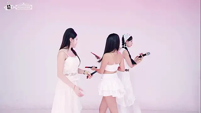 Snapshot of badgirl777888 chatting on 10.10.25 badgirl777888 online show from 10.10.25