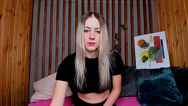 Ellen Ross online show from 03.14.25