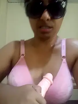 Maya shery online show from 03.06.25