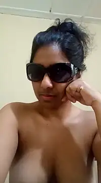 Maya shery online show from 03.13.25