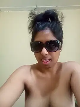 Maya shery online show from 03.14.25