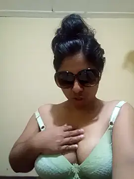 Maya shery online show from 03.20.25