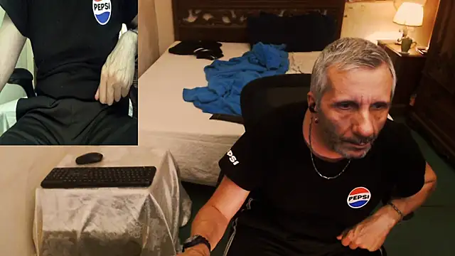 maxdaddy690 online show from 09.16.25