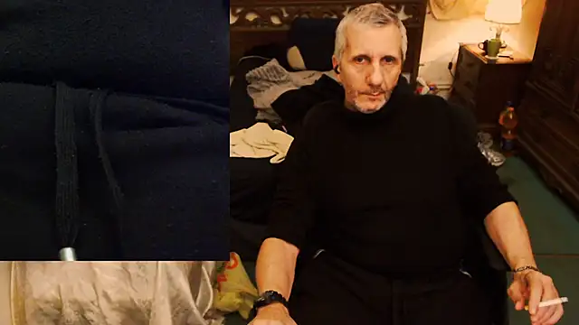 maxdaddy690 online show from 10.29.25