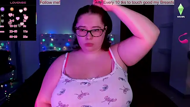 Lily lu one online show from 10.04.25