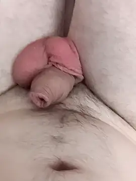 Snapshot of TOPGUN_69 chatting on 09.14.25 TOPGUN 69 online show from 09.14.25