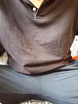 Snapshot of tajemniczy199 chatting on 10.17.25 tajemniczy199 online show from 10.17.25