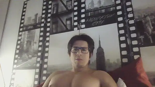 Introlatino88 online show from 02.23.25