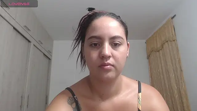 Snapshot of Anthonela_Queen chatting on 09.18.25 Anthonela Queen online show from 09.18.25