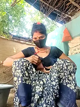Snapshot of Chhavi_Chadha chatting on 11.03.25 Chhavi Chadha online show from 11.03.25