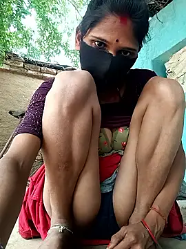Snapshot of Chhavi_Chadha chatting on 11.23.25 Chhavi Chadha online show from 11.23.25