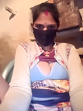 Snapshot of Chhavi_Chadha chatting on 11.29.25 Chhavi Chadha online show from 11.29.25
