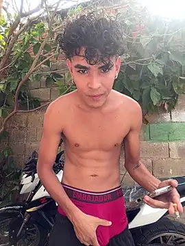 twinks 28 online show from 03.18.26