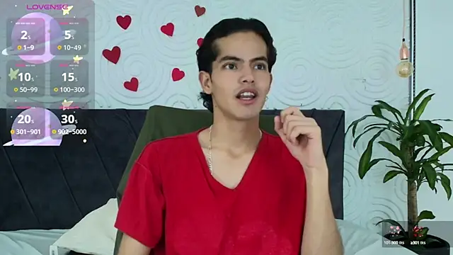 Maximoherrera 16 online show from 04.27.26