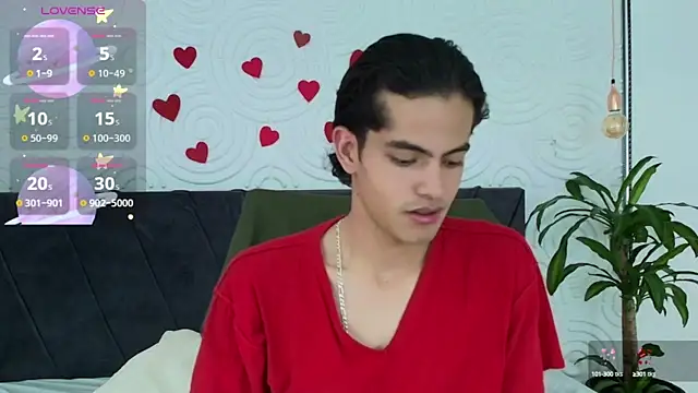 Maximoherrera 16 online show from 04.30.26