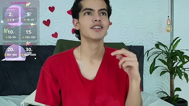 Maximoherrera 16 online show from 05.20.26