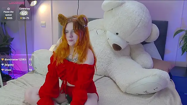 Snapshot of Eva_Starlight chatting on 03.09.25 Eva Starlight online show from 03.09.25