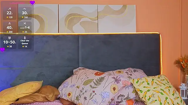 Eva Starlight online show from 09.18.25